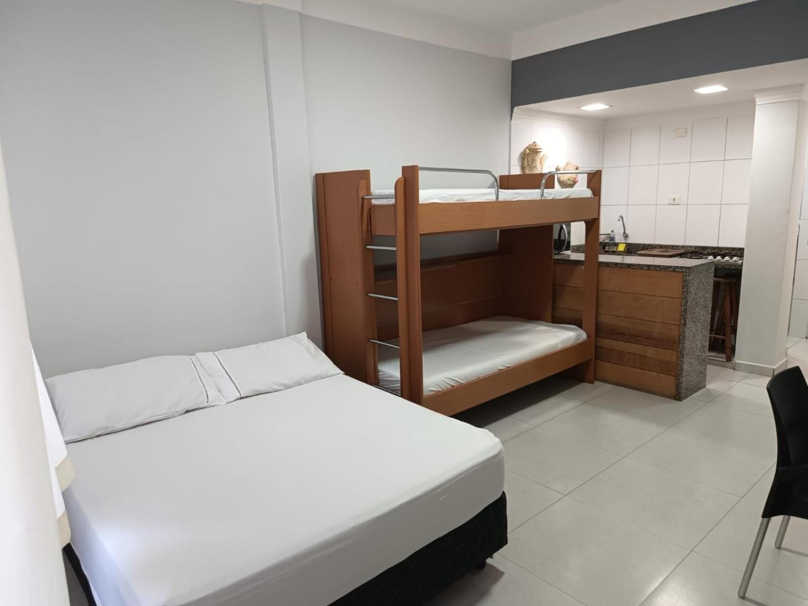 Apartamento Estudio Na Pitangueiras Гуаружа Экстерьер фото